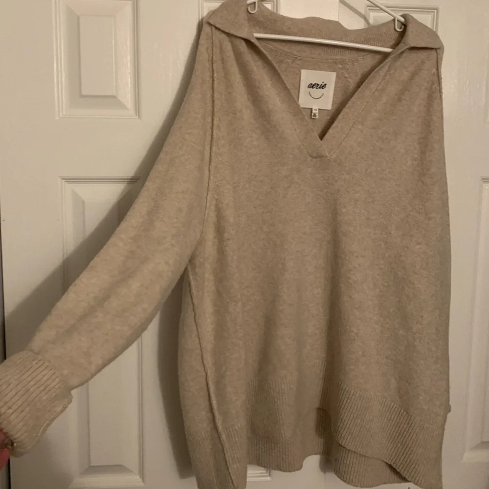 Aerie UnREAL Polo Sweater - Picture 4 of 10